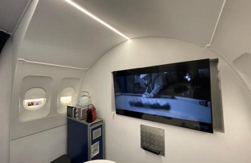 Luneville Apartment | Insolite - Jet Privé - Expérience Cinéma et coc00ning - Moontown