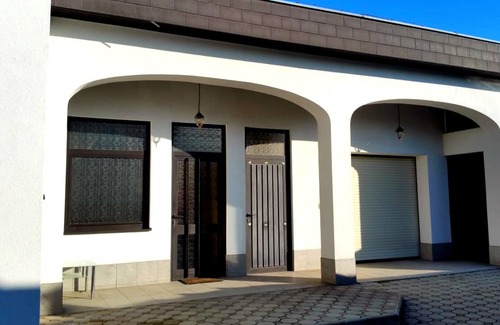 Weppersdorf House | Interested in the peaceful rural side of Austria ?