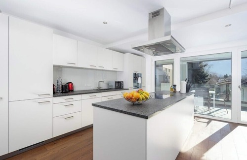 Bangerten Apartment | Interlaken apartments One Bedroom Interlaken Apartment with King Bed