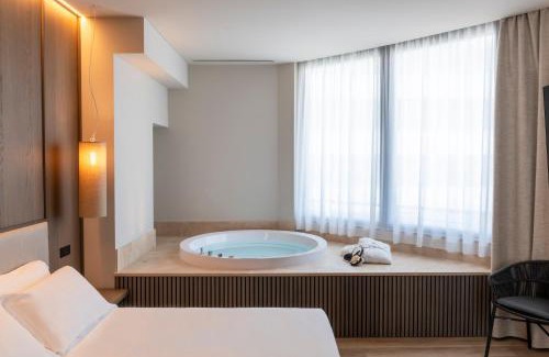 Porto d'Ascoli Hotel | International Hotel & Suite