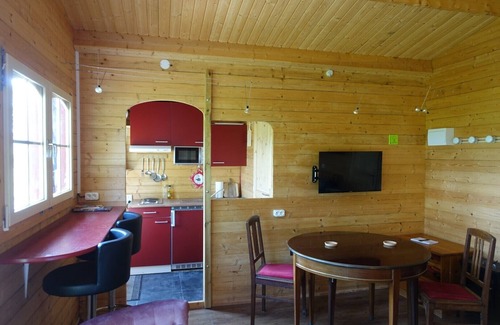 Saint-Mars-d'Egrenne Ski Chalet | Intimate, sunny châlet for 2 people in southern Normandy