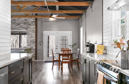 Ozark House | Into the woods with this unique home near Branson