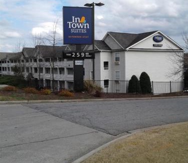 Norcross Hotel | InTown Suites Extended Stay Atlanta GA - Willow Trail