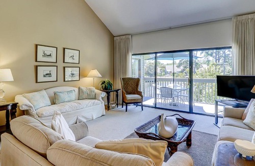 Palmetto Dunes Apartment | Inverness Village 915