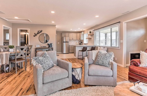 Rapid City Apartment | Inviting Rapid City Duplex < 2 Mi to Downtown!