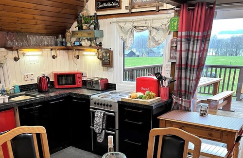 Dallavich House | Iona Lodge