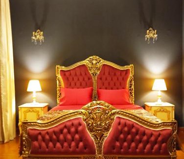 Elefsina Apartment | IRIS baroque apartment