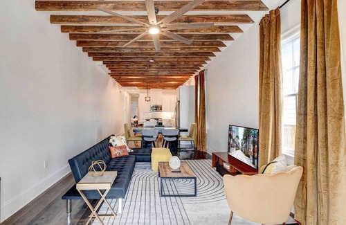 Saint Thomas Development Apartment | Irish Channel Elegance: Exclusive 3BR, 2BA Home. Living, Kitchen, NOLA Comfort Awaits