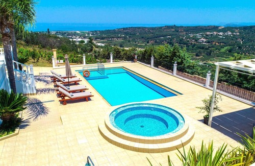 Polemarchi Villa | Iro Royal Villa – Villa with private pool in the hills of western Chania, Crete