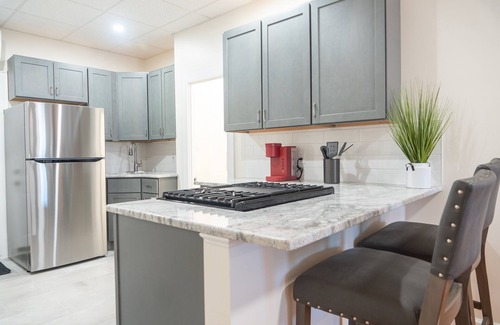 Troy Apartment | Ironworks Urban Retreat|Pet Friendly|RPI|Hospitals