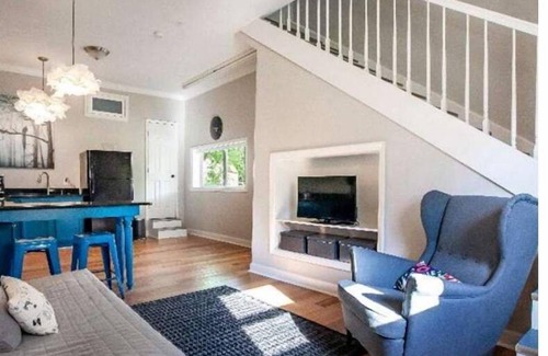 Sunset Road Apartment | ISABEL NAVEIRAS-VILAR