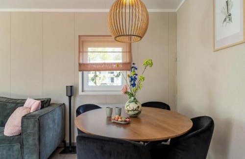 Goedereede House | Island getaway home in Goedereede, cleaning included