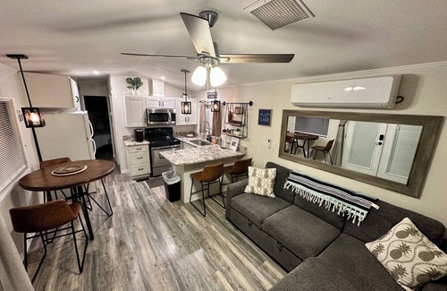 Lake Havasu City House | Island Home in Lake Havasu City...Steps from Beach
