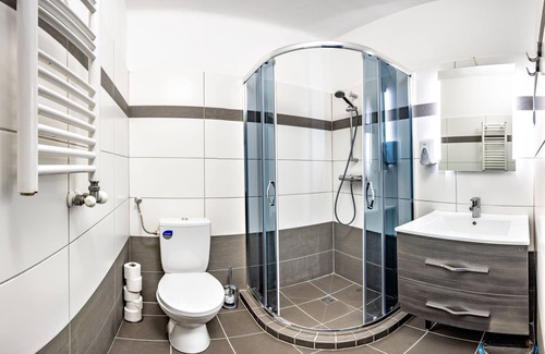 13th District Hostel | Island Hostel - Adults only