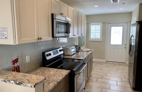 Siesta Key Apartment | Island House Beach Resort 12S