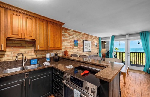 South Padre Island Condo | Island Living! Beachfront 3 Bedroom Condo
