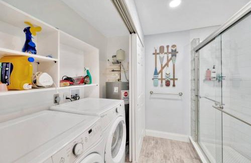 Indian Rocks Beach House | Island Paradise 3 Bed Waterfront/Heated Pool