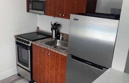 Deerfield Beach Apartment | Island Studio 105 | 400 Steps to Surf And Sand!