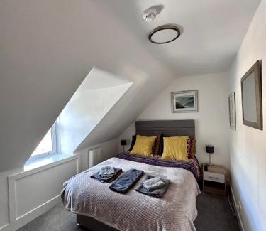 Tarbert Hotel | Islay Frigate Hotel