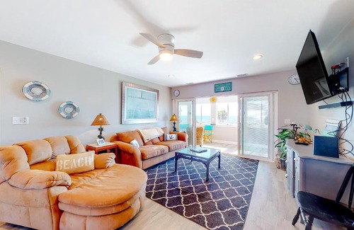 Mexico Beach House | Isle of View Always