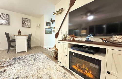 Isles of Capri House | Isles Of Capri, Naples & Marco Island area 2bed/2bat house and pool
