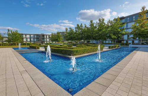 Central Milton Keynes Apartment | iSTAY APARTMENTS at VIZION - Fully Equipped Modern Serviced Apartments with Balconies, Superfast Broadband, Free Allocated Parking Space, 24h Security, Rooftop Gardens, Located in Central MK