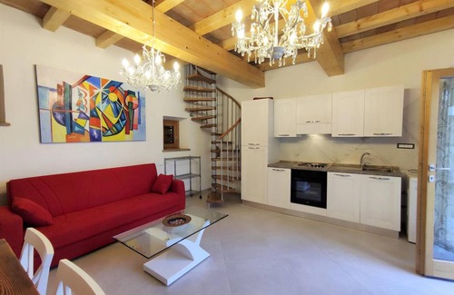 Castelnuovo di Val di Cecina Resort | Resort ∙ 3 guests