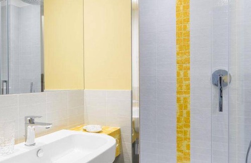Gianicolense Apartment | 60 m² Apartment ∙ 2 bedrooms ∙ 5 guests