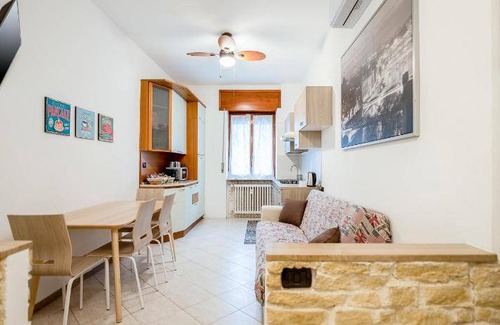 Rondinella - Baraggia - Restellone Apartment | 58 m² Apartment ∙ 1 bedroom ∙ 5 guests