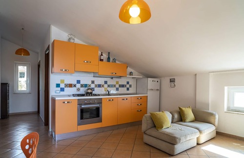 Santa Maria di Castellabate Apartment | Apt Topazio - Villa Preziosa, sea front with terrace