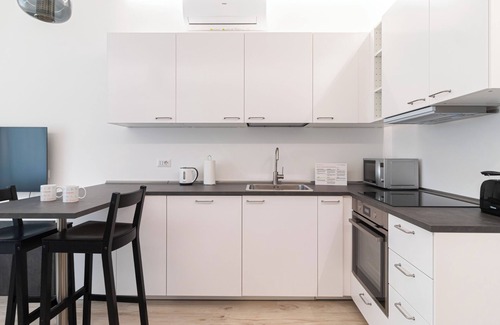 Fiera Apartment | Italianway - Serra 16
