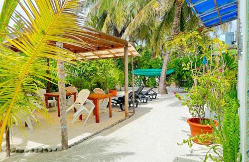 Guraidhoo House | Ithaa Beach