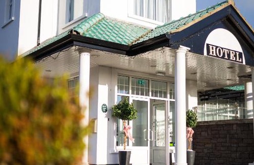 Belfast Hotel | Ivanhoe Inn and Hotel