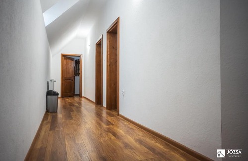 Suseni House | Józsa vendégház