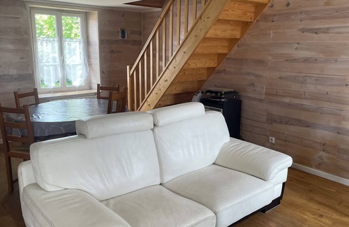 Imphy Apartment | J4 Parking Wifi 2 Rooms 3 beds 2 to 4 pers ideal for family or worker