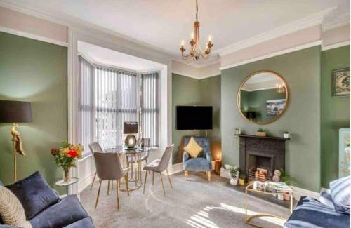 Tywyn House | Jack's House