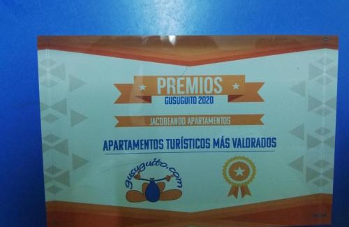Sarria Apartment | JacobeAndo