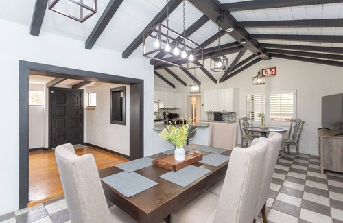 Artesia House | Jacuzzi Home - 5 min drive to FLETC!