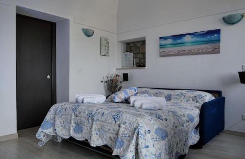 Camporosso Apartment | Jacuzzi, Sea View, Two Large Exclusive Terraces