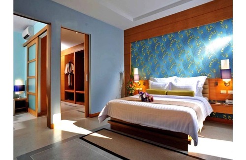 Khuk Khak Beach Villa | Jacuzzi Villa in Khao Lak with a romantic outdoor Jacuzzi JV#5