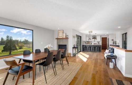 McMinnville House | Jade's View Estate