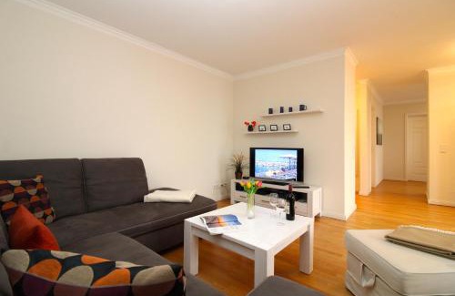 Hohen Niendorf Apartment | Jagdschloß zu Hohen Niendorf Fewo 13