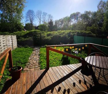 Wydminy Apartment | Jagodowy Sad - apartament z dwoma ogródkami
