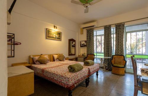 Sindhi Camp Hotel | Jaipur Inn