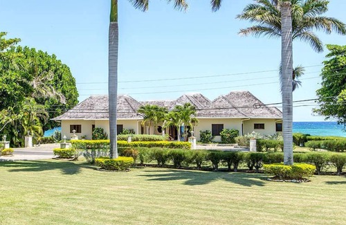 Tryall Villa | Jamaican Me Happy Luxury villa