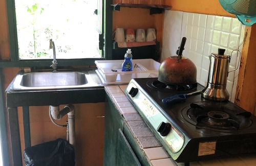 Port Antonio Cabin | Jamaican style cabin 10 mins walk to Winifred Beach