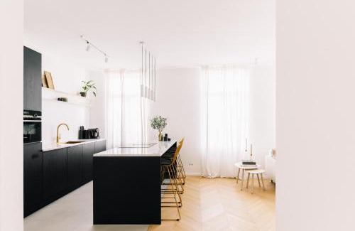 Schipperskwartier Apartment | JAMES AT12 - stunning luxury apartment downtown Antwerp
