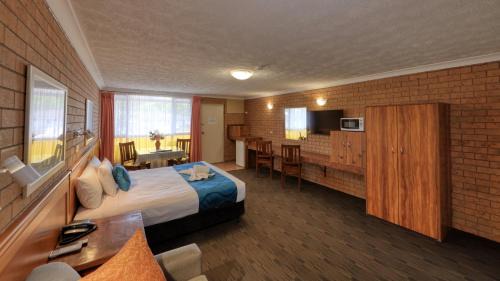 South Toowoomba Hotel | James Street Motor Inn