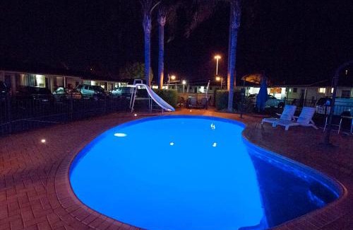 South Toowoomba Hotel | James Street Motor Inn