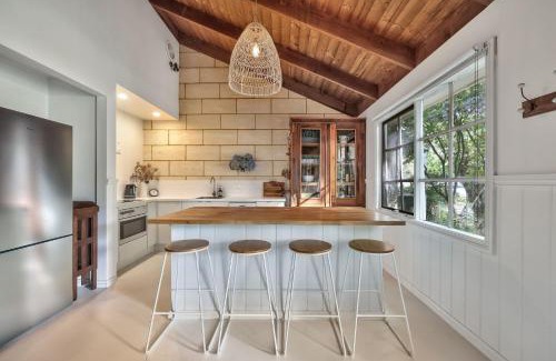 Jamieson Apartment | Jamieson Cottages - Cottage Four - Sleeps 4